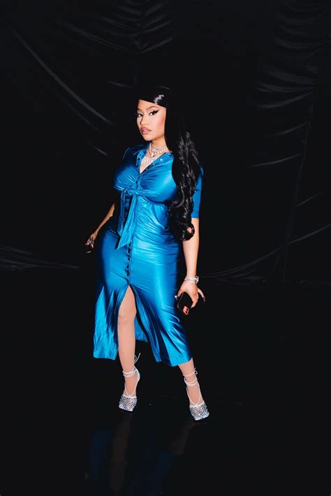 TW Pornstars - 1 pic. Nicki Minaj. Twitter. NBA X NICKI WTF 💚♥️🩰. 3:45