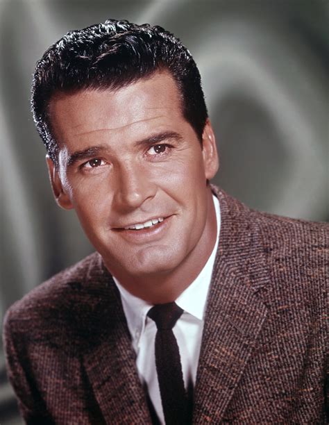 Fans react to the untold stories of james garner today 22