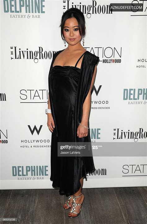 JULIA LING Feet - AZNudeFeet