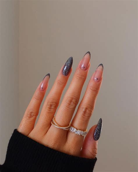 47 STUNNING NEW YEAR'S NAILS AND NEW YEAR'S NAILS DESIGN 2024 YOU NEED ...