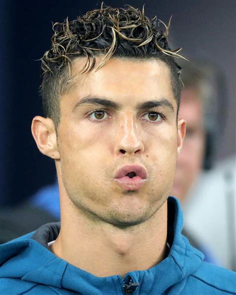 haircut  cristiano ronaldo  style icon