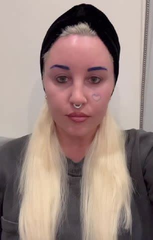 Amanda Bynes Shares Update on Weight Loss Goal After Gaining 20 Lbs