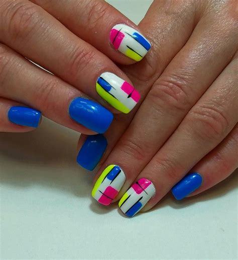 Цветной дизайн | Neon nails, Pink acrylic nails, Funky nails