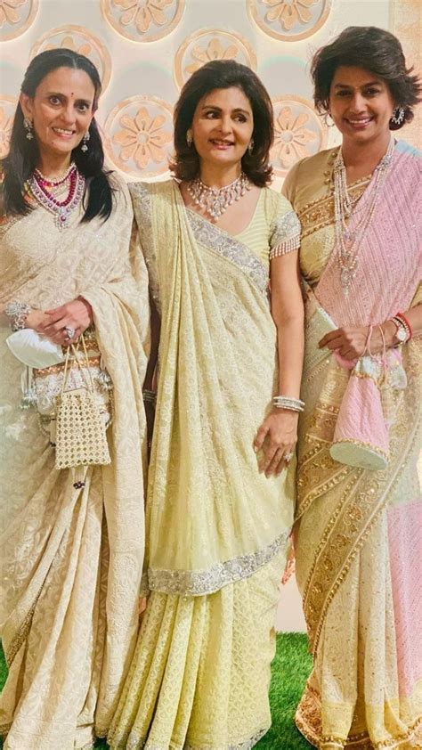 deepti salgaocar nina kothari meet mukesh ambani sisters