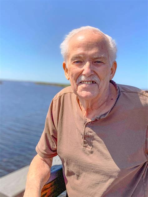 In Memory of John Britton: Obituary and Service Details 8