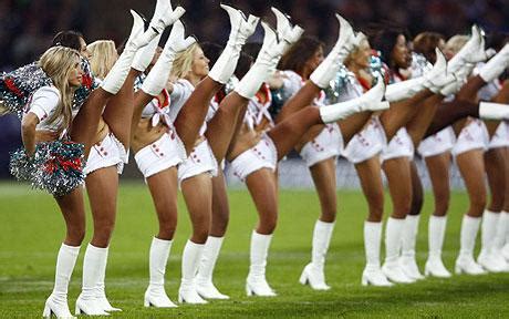 Cheerleaders ditch skimpy outfits after complaints - Telegraph