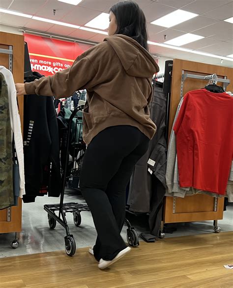 Thickest Asian ever!! (First Post) - Spandex, Leggings & Yoga Pants - Forum