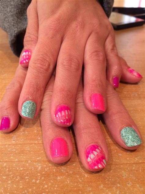 color nail & spa 5