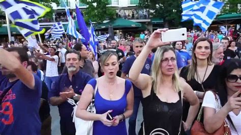 Συλλαλητήριο για την ΜΑΚΕΔΟΝΙΑ στην Κοζάνη-Tovoion Tv - YouTube