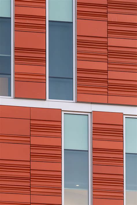 UNLV – Kirk Kerkorian School of Medicine – Las Vegas, NV, TerraClad®