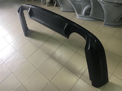 Накладка на задний бампер R-LINE Volkswagen Passat B6 универсал. Купить ...