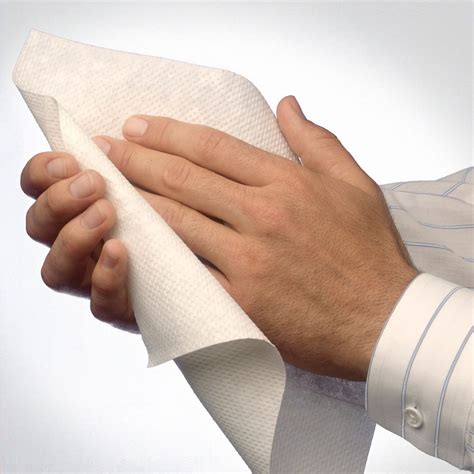 hands-drying-w-paper-towel - KleenFix