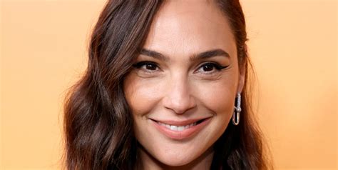 Gal Gadot Is Absolutely Glowing in New Underwear Photoshoot Pictures on ...