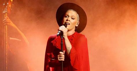 pink singer net worth 2021
