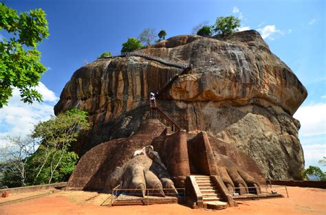 Sigiriya Lion Rock Fortress in Sri Lanka – Viaggiatore.net