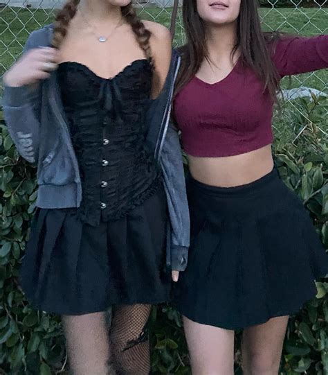 jenny roselie 🦋 | do you see Tate or Violet? take a closer look hahah