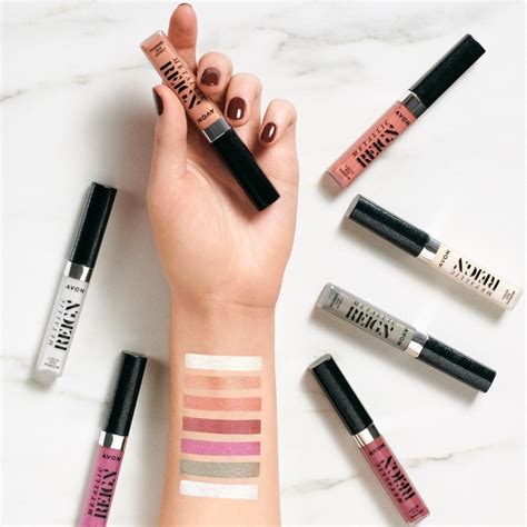 Жидкие тени для век Avon "Звездная коллекция" - сияющее покрытие ...