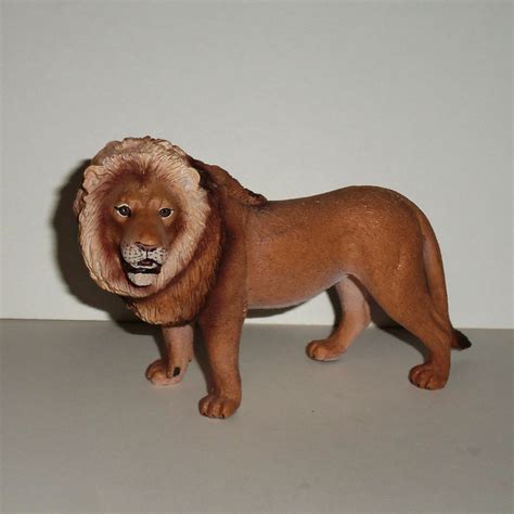 Schleich Lion Roaring | canoeracing.org.uk