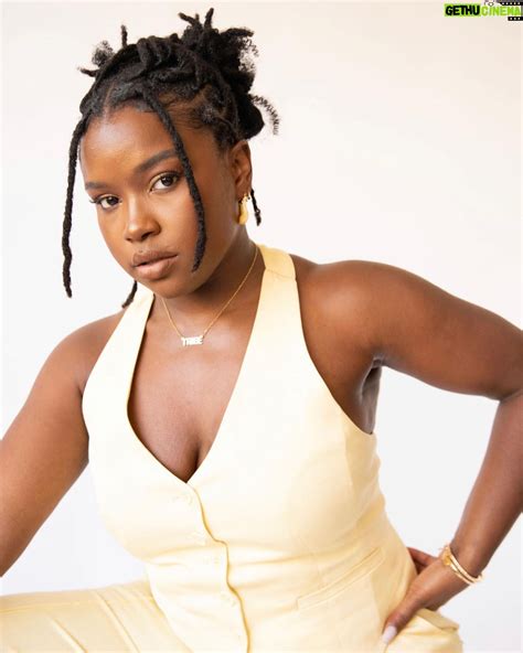 Courtney Taylor Wiki, Biography, Age, Gallery, Spouse and more