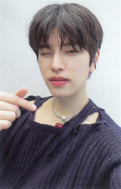 sᴛᴇᴘ ᴏᴜᴛ on Twitter: "[scan] MAXIDENT photocard #StrayKids #스트레이키즈 #승민