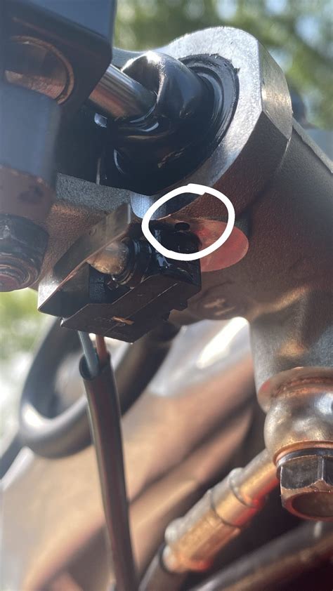 Clutch master cylinder leaking | Ducati.ms - The Ultimate Ducati Forum