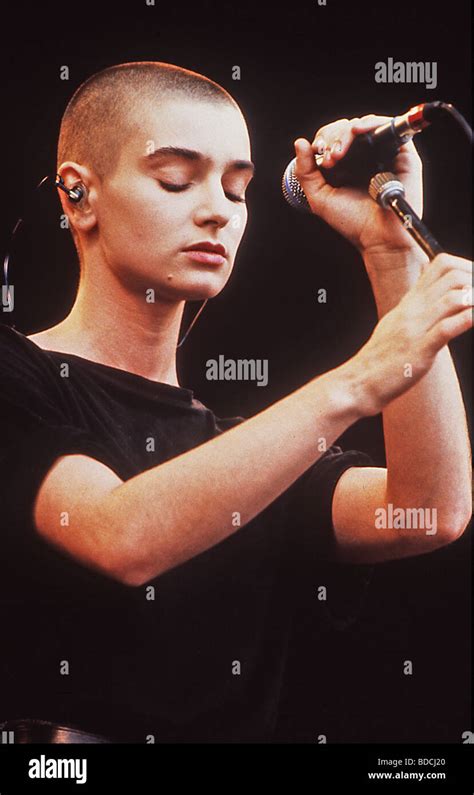 Sinead oconnor music hi-res stock photography and images - Alamy