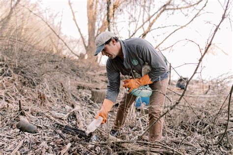 Sewage near Pa. capitol deluge Susquehanna River with E. coli