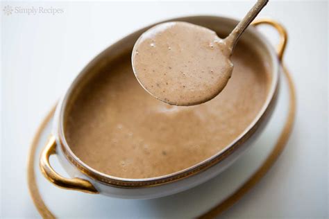 How to Make the Most Delicious Gravy from Turkey Giblets – THEKITCHENTODAY