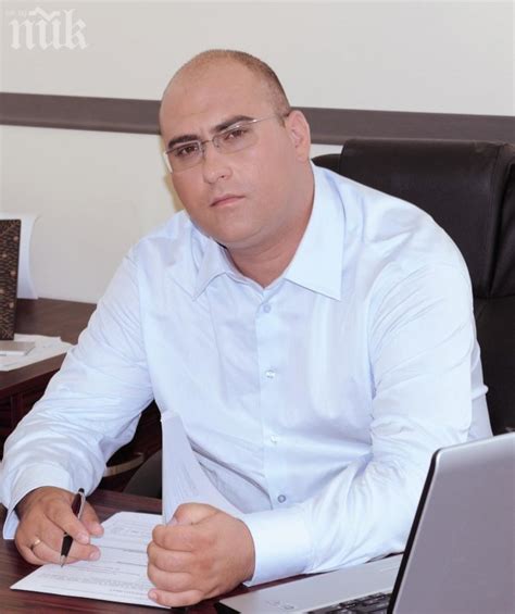 Депутатът от ДПС Петър Ангелов отърва решетките заради двете си деца ...