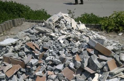 Нова наредба ограничава незаконното изхвърляне на строителни отпадъци