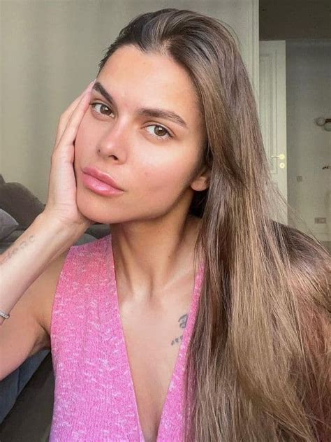 Вики одинцова горячие фото