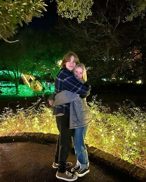 Chloe Knight (@chloeknight73) • Instagram photos and videos