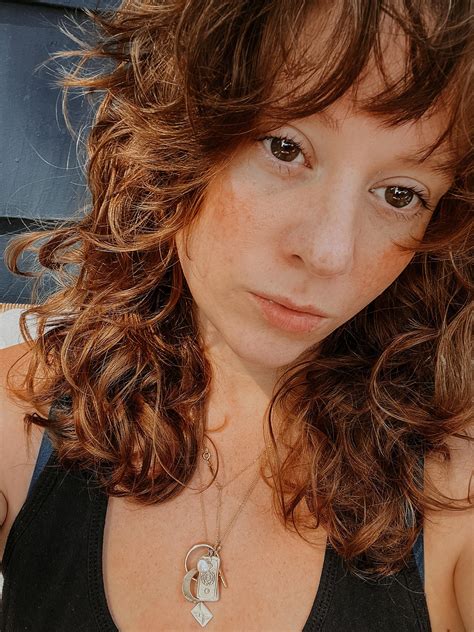 Frex and specks : r/FreckledGirls