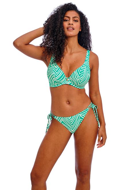 Fiji Falls Marine High Apex Bikini Top from Freya