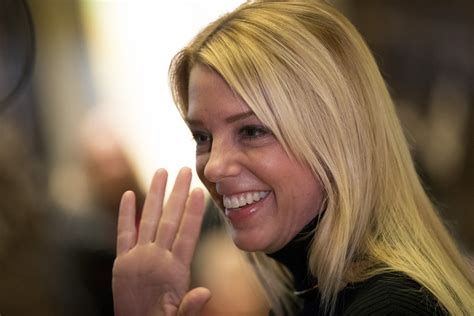 How AG Pam Bondi, 59 and Twice Divorced, Keeps Private Her Personal