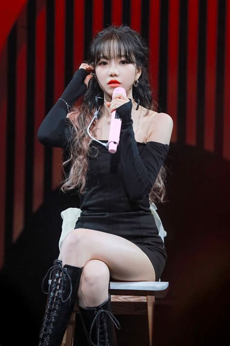 221112 Jo Yuri | kpopping
