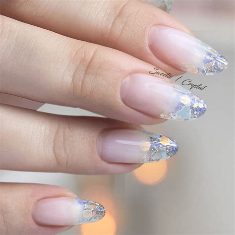 Kolorowy French Manicure - 35 Pomysłów na 2025 Rok | belliata.pl