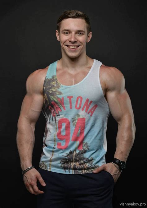 Mark Ivanov (Марк Иванов) by Andrei Vishnyakov (2014) | Men, Muscle men ...