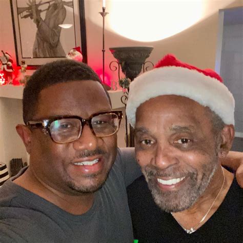 Who is Frankie Beverly Wife or Girlfriend, Are they Even Married