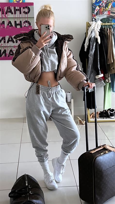 13 June 2022 Instagram Story : ZiennaSonne