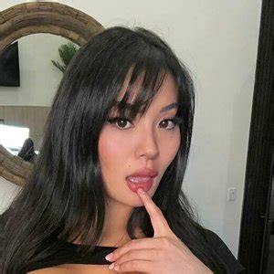 Jezzi XO: The Secret to Happiness and Success - qjgrxyx