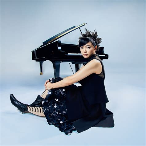 PROFILE｜Hiromi Uehara