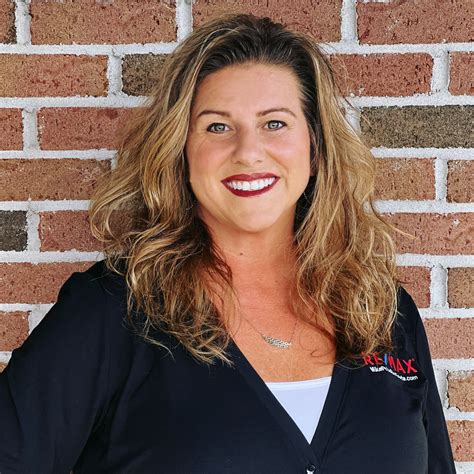Jenna Price, Plainfield, IN Real Estate Associate - RE/MAX Centerstone