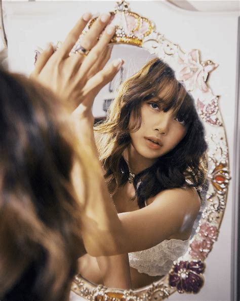 Lisa portrays multiple sides of herself in solo album ‘Alter Ego’