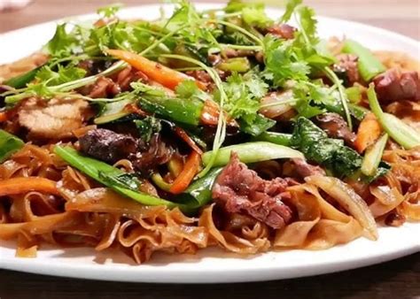 cung vao bep thuc hien  mon banh da xao thit doi vi ngay cuoi tuan