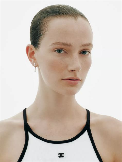 Los 5 maquillajes de verano que van a arrasar en 2025 (y uno te