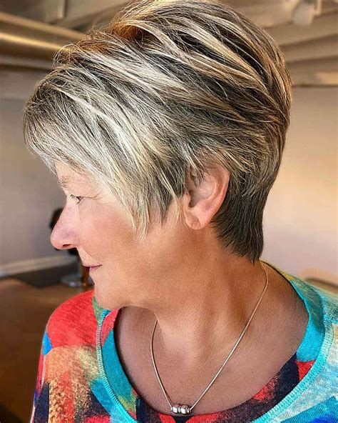 The expert guide to choosing the best hair for over 50 ladies now 43