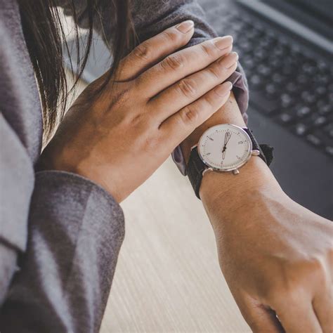 How to Deal with a Partner Who Is Always Late