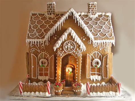 Wilton Gingerbread House Candy Decorating Kit - Gingerbread Christmas ...