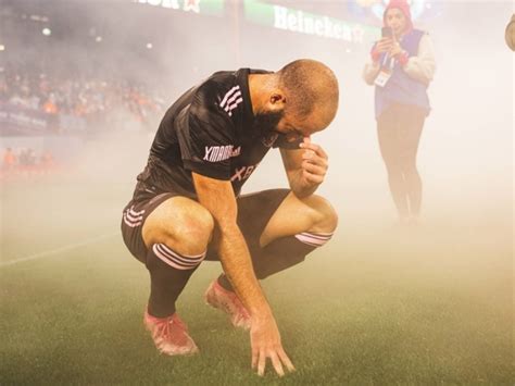 Higuaín, tras su último partido: "Quiero que me recuerden como persona